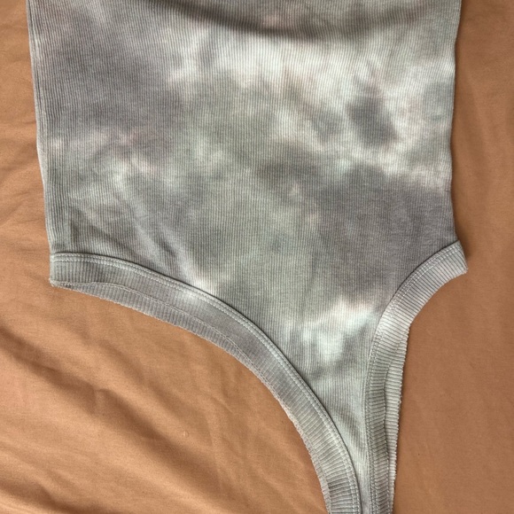 Desert Dreamer Tops (2) - Picture 6 of 6